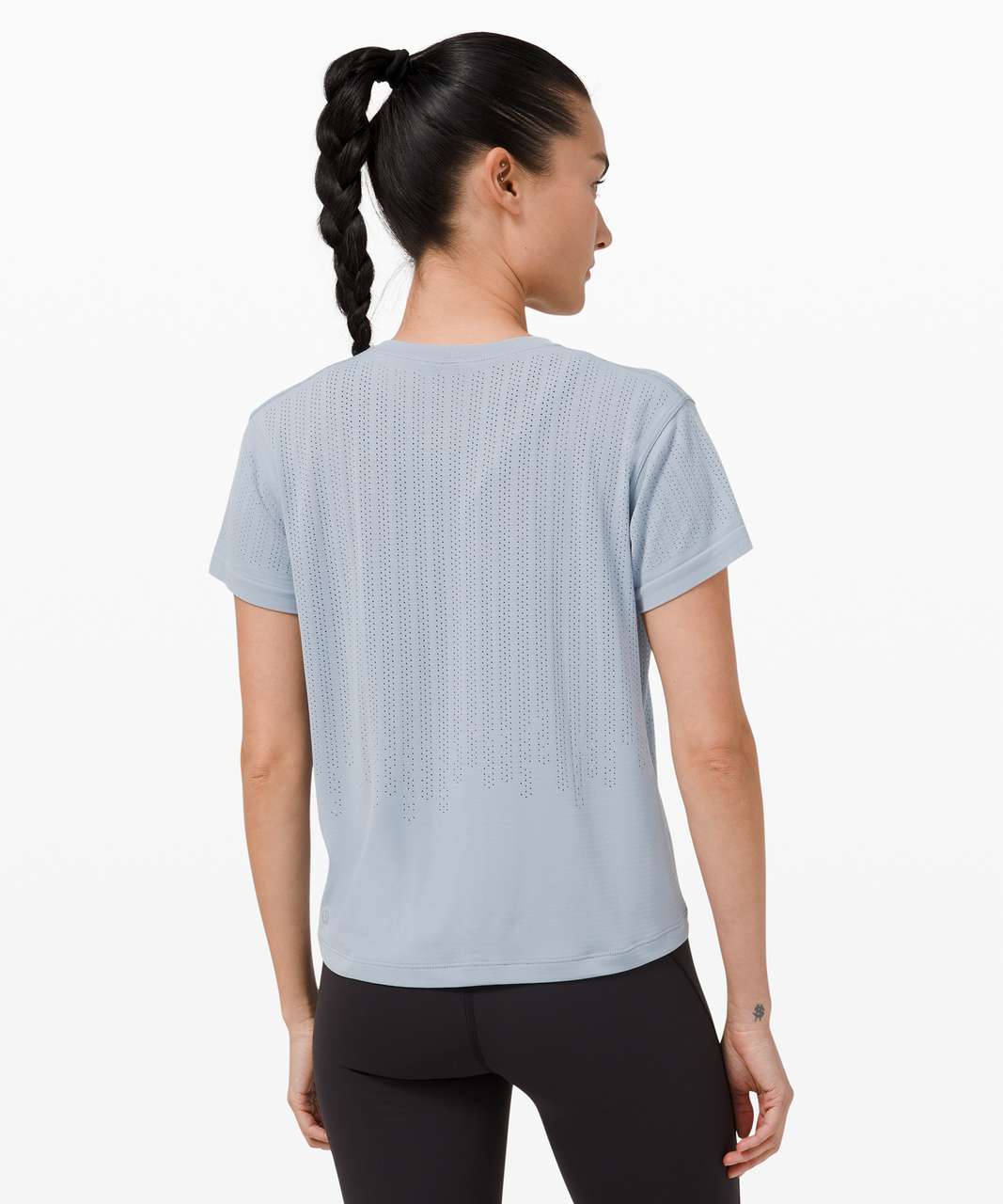 Lululemon Train to Be Short Sleeve *Stripe - Rain Stripe Chambray