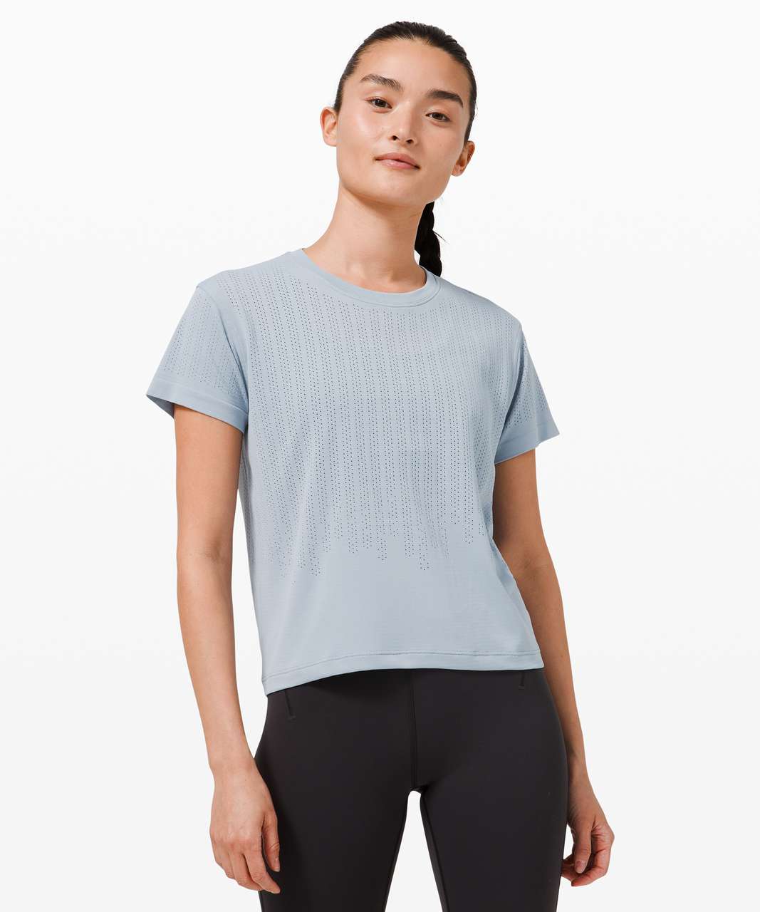 LULULEMON WOMEN'S TRAIN to Be Short Sleeve Shirt In Blue Nile Size