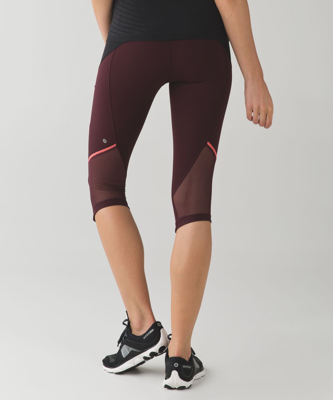 Lululemon Kris Cross Crop (Full-On Luxtreme) - Bordeaux Drama / Black