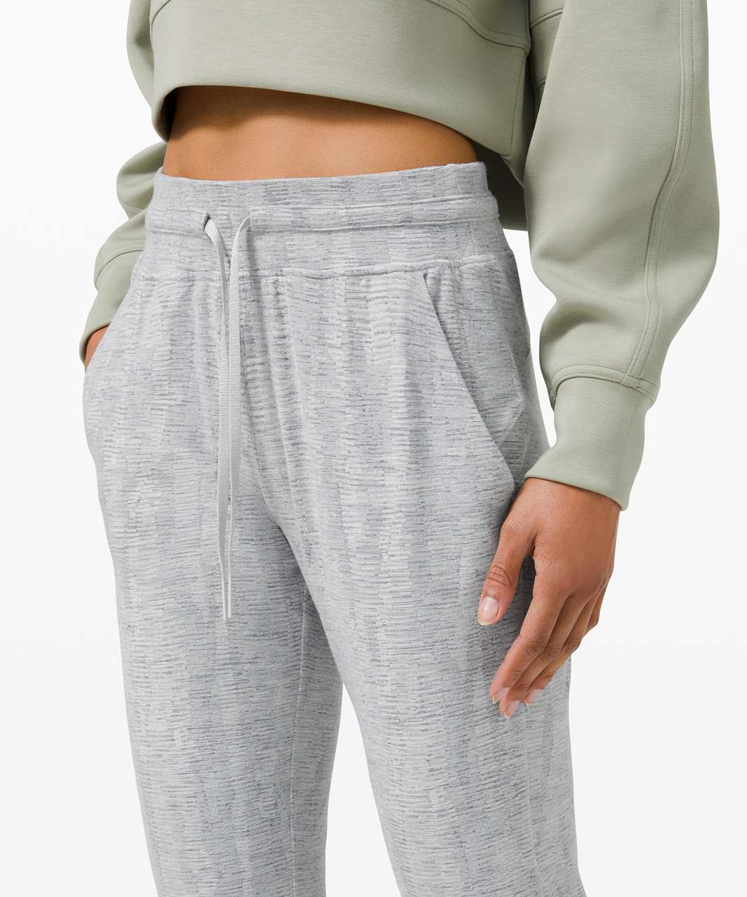 Lululemon Ready to Rulu Jogger Crop - Linear Tempo Jacquard Silver Drop  Vapor - lulu fanatics