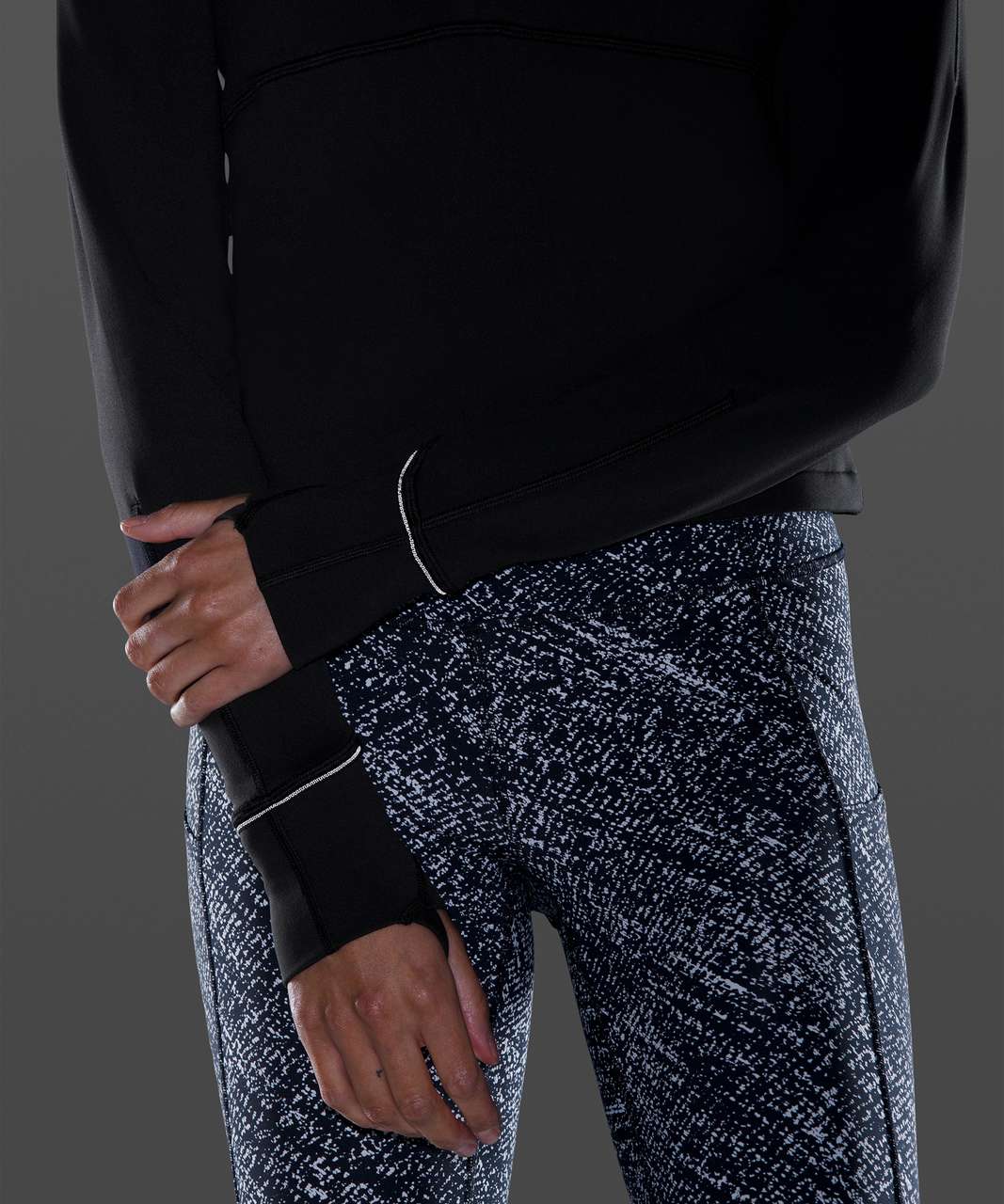 Lululemon Rulu Running Cropped 1/2 Zip - Black