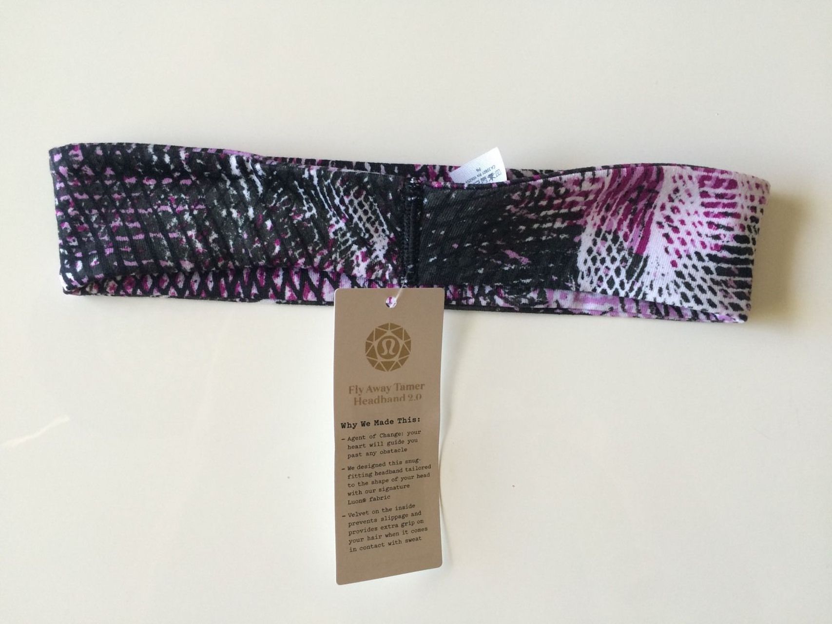 Lululemon Fly Away Tamer Headband 2.0 - 2016 Seawheeze - Mo Money Light Up Lilac Black