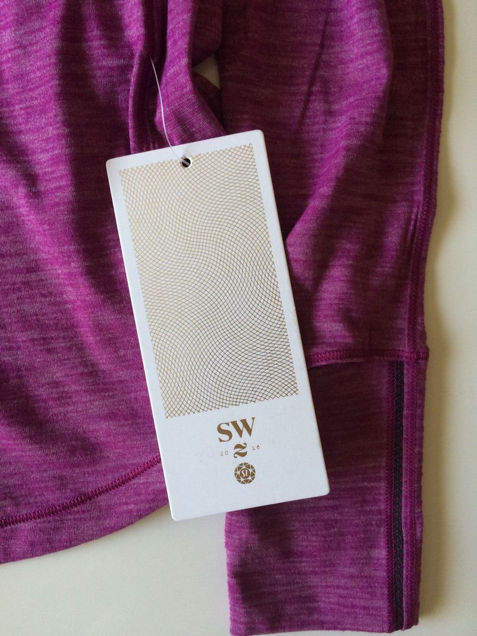 Lululemon 5 Mile Long Sleeve - 2016 Seawheeze - Heathered Regal Plum