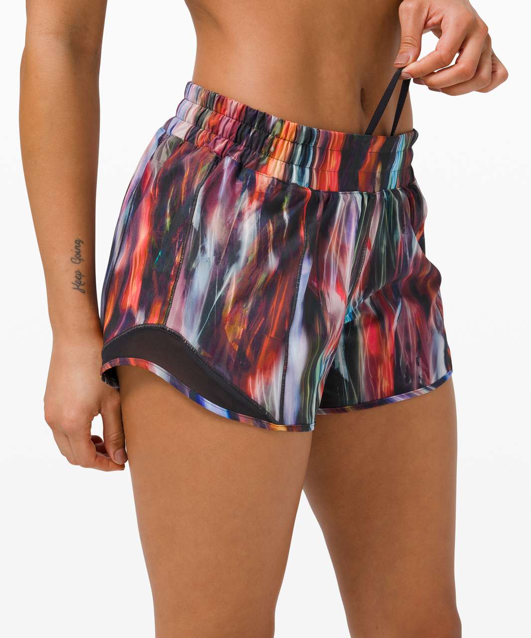 Lululemon Hotty Hot Short II *Long 4" - Chroma Fusion Multi / Black