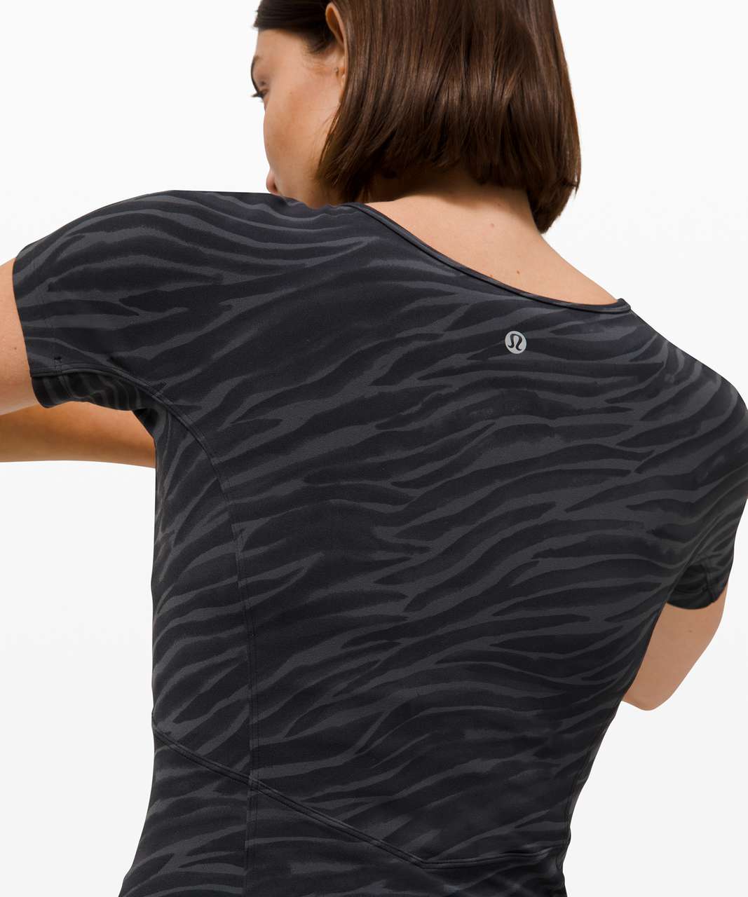 Lululemon Align Short 4 - Le Tigre Camo Deep Coal Multi - lulu