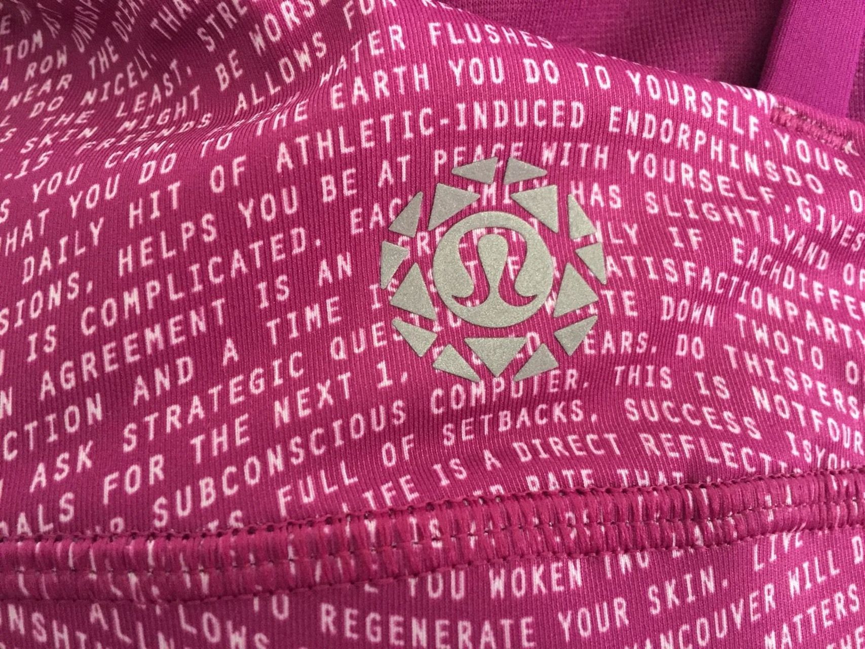 Lululemon Energy Bra - 2016 Seawheeze - Coded Manifesto Regal Plum White