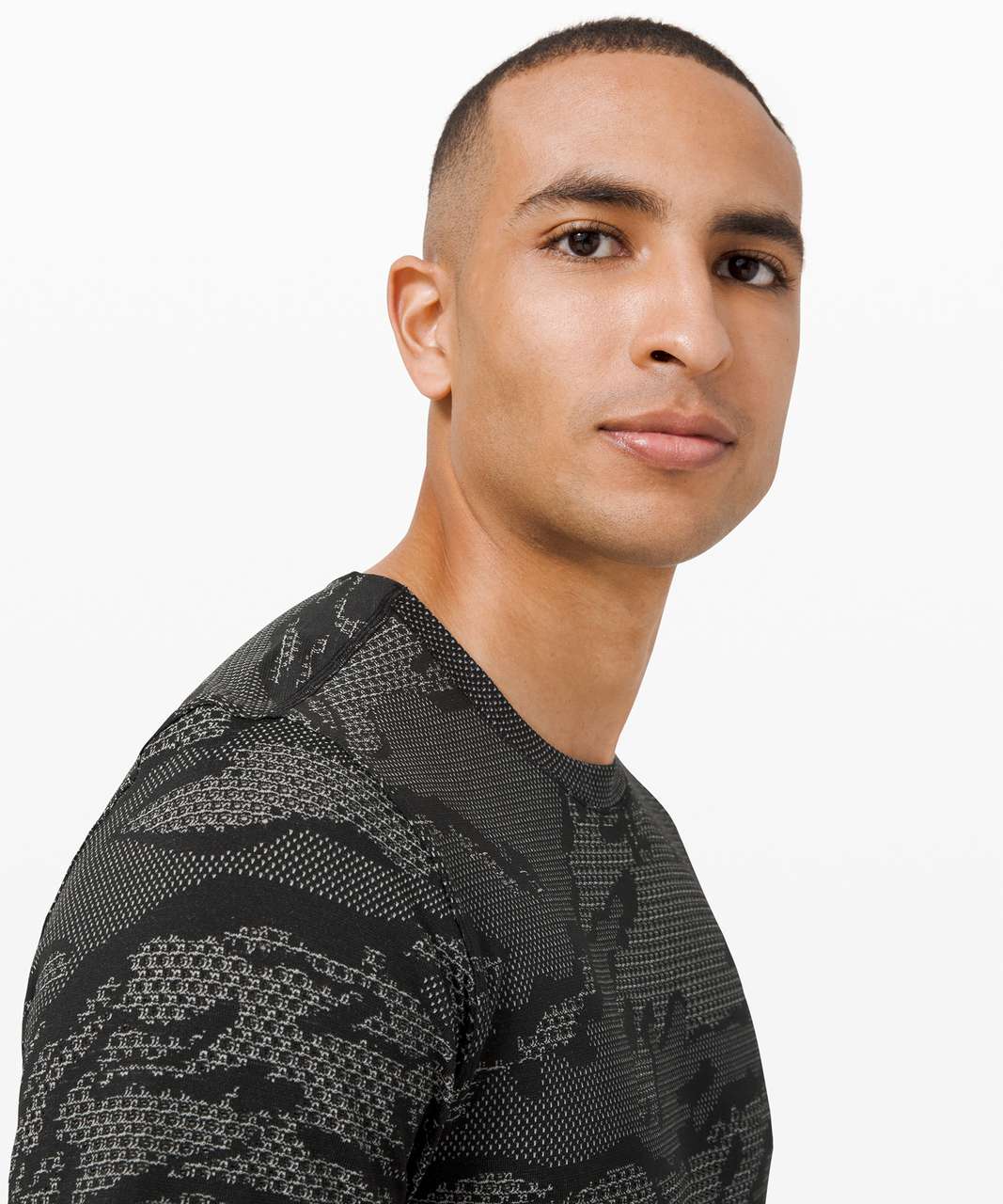 Lululemon Metal Vent Breathe Short Sleeve London - City Camo / Silver Drop / Black