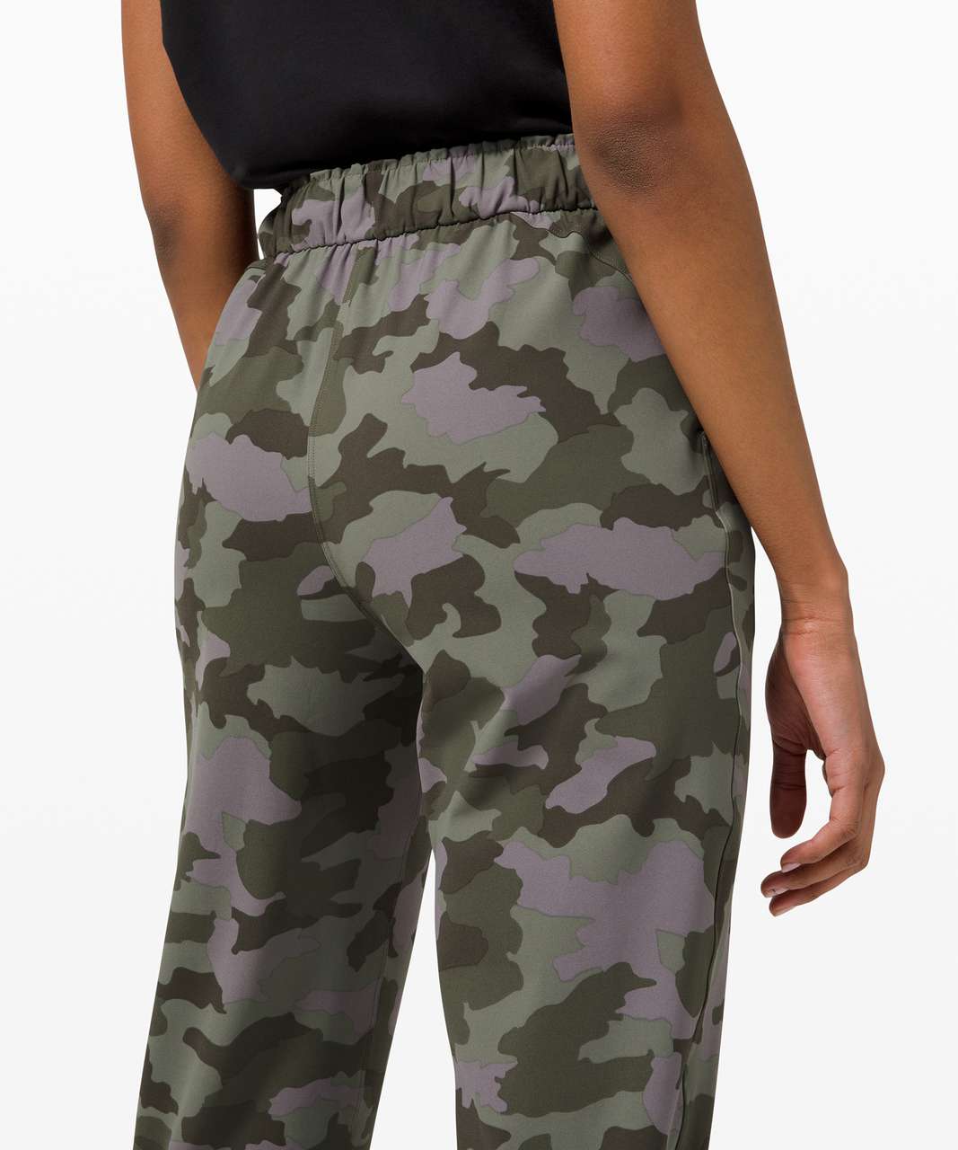 Lululemon Keep Moving Pant 7/8 High-Rise - Heritage 365 Camo Dusky Lavender Multi