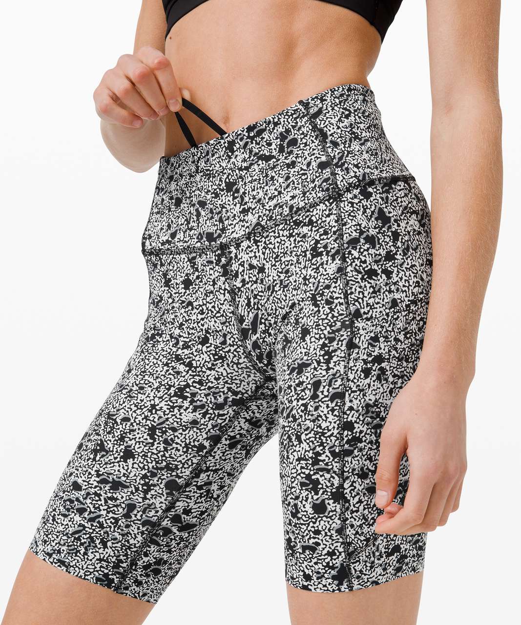 Lululemon Fast And Free Short 10 *Non-Reflective - Sporadic Black Rhino  Grey - lulu fanatics