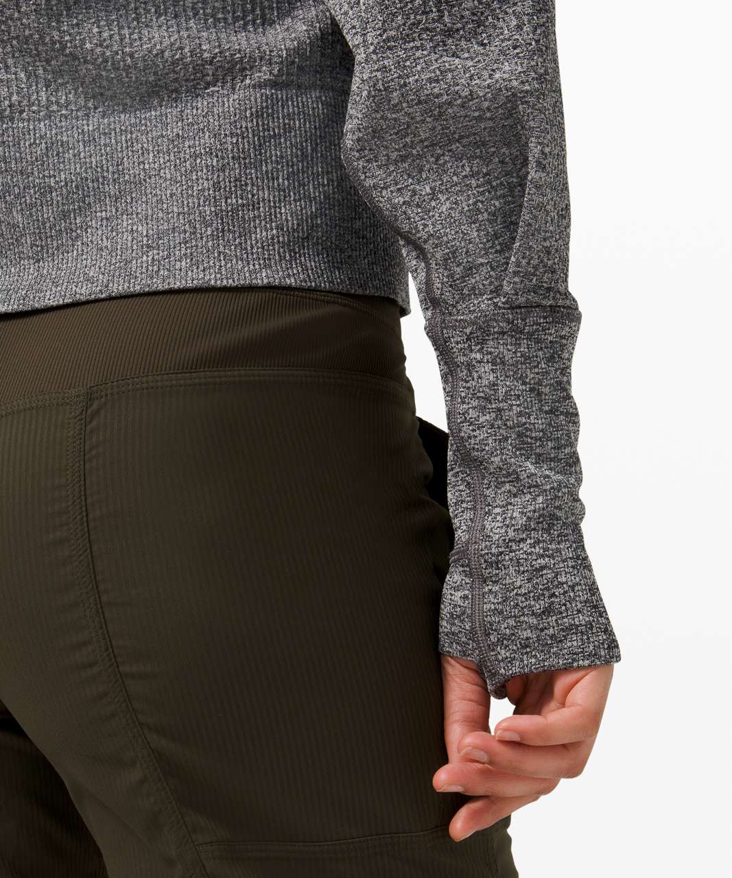 Lululemon Engineered Warmth Pullover - Black / White