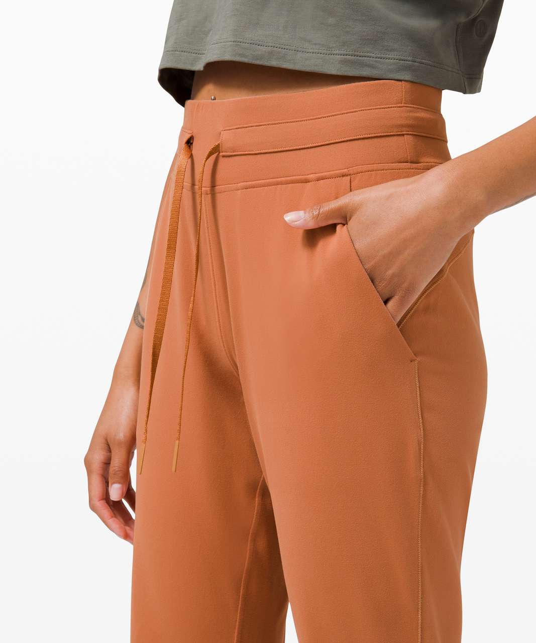 Lululemon Ready to Rulu Jogger 29 - Desert Sun - lulu fanatics