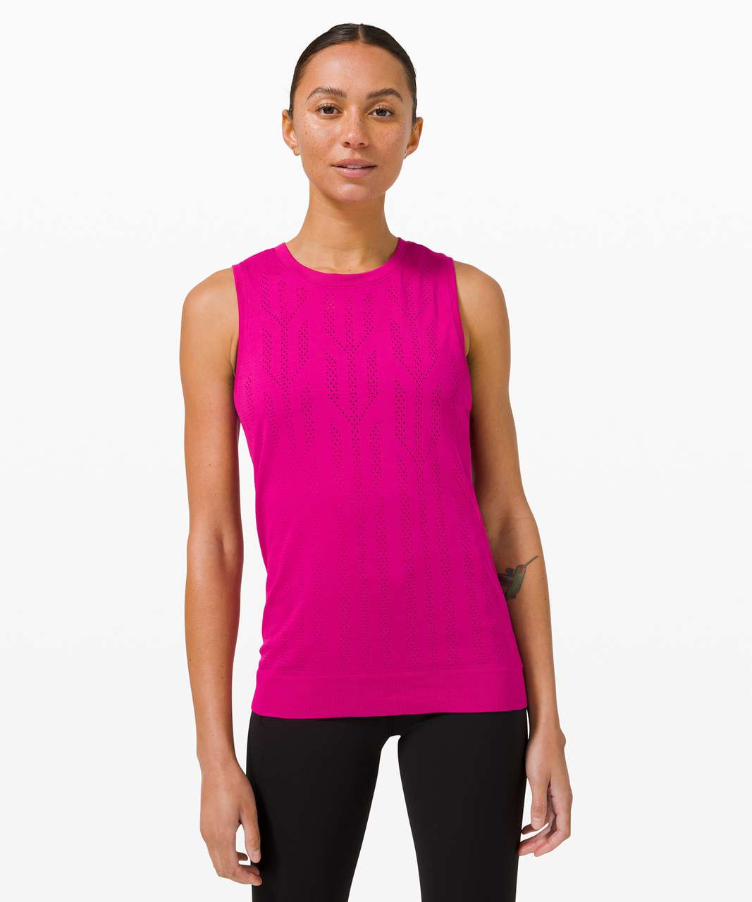 Lululemon Swiftly Breathe Long Sleeve Fetching Lines Raspberry