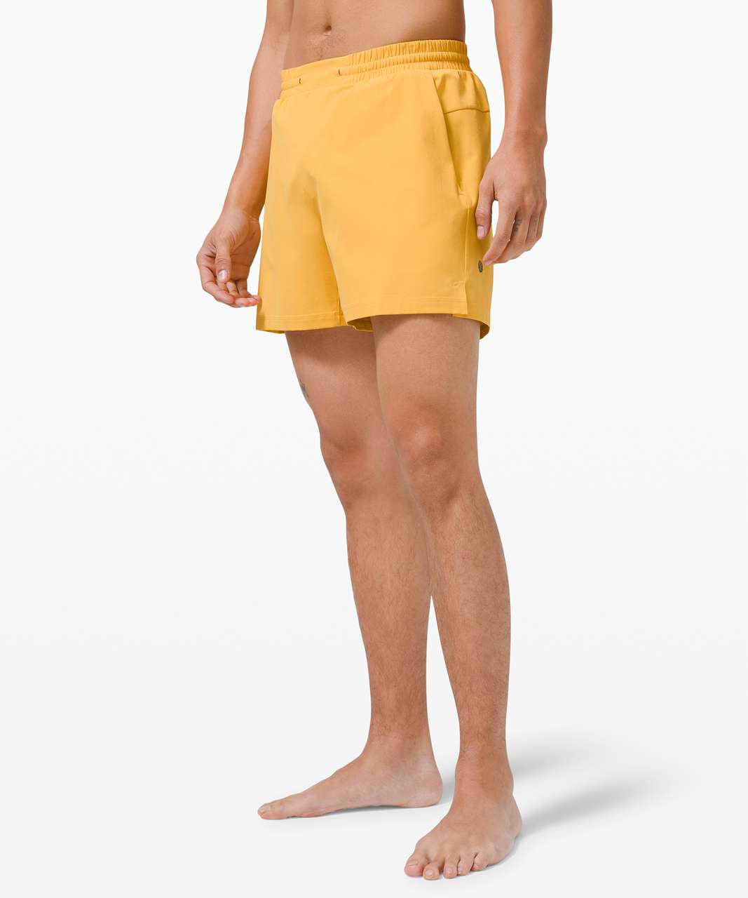 Lululemon Channel Cross Short 5" - Wheat Yellow