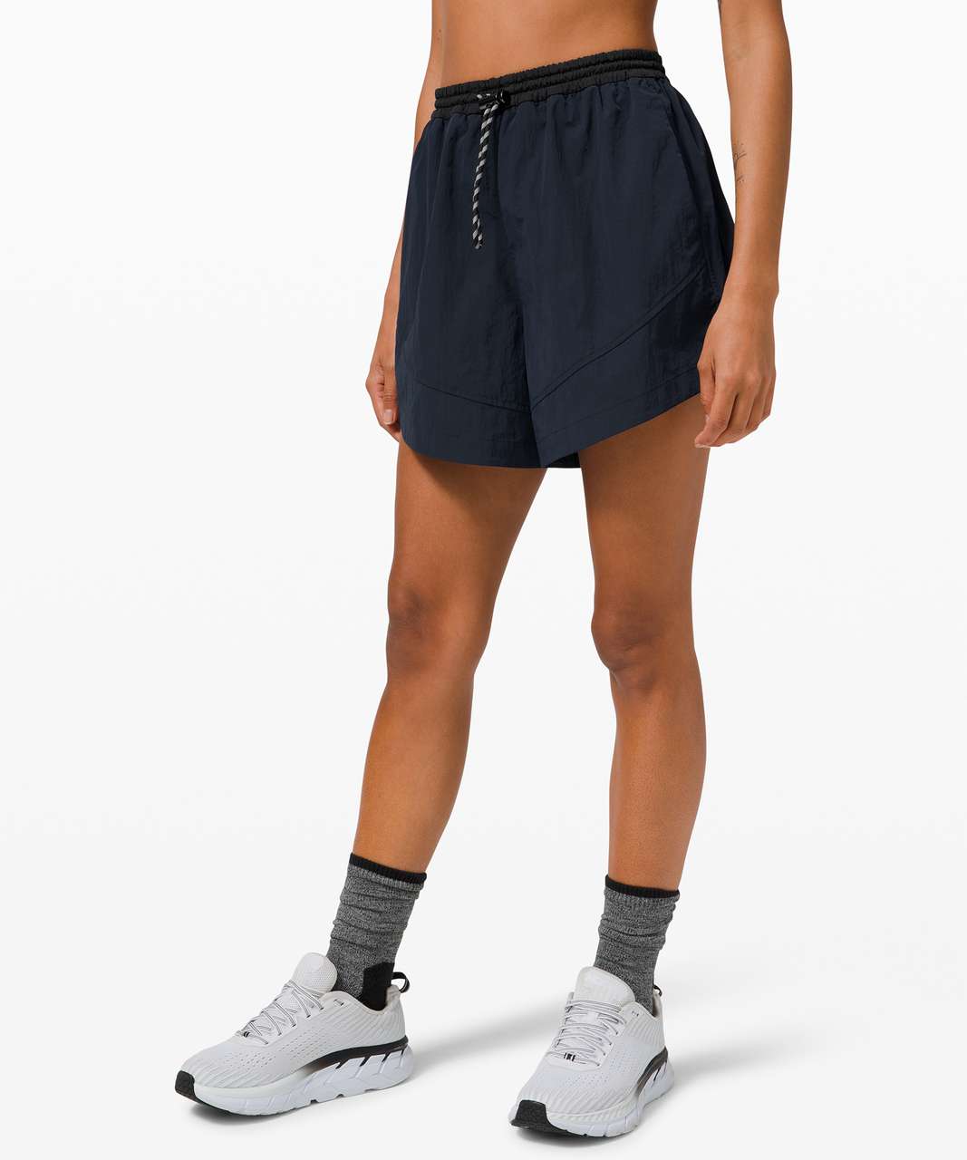 lulu evergreen shorts