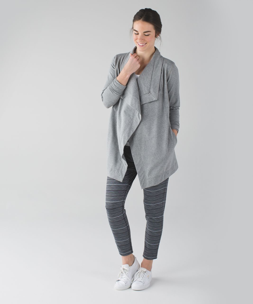 Lululemon Restore Wrap - Heathered Medium Grey