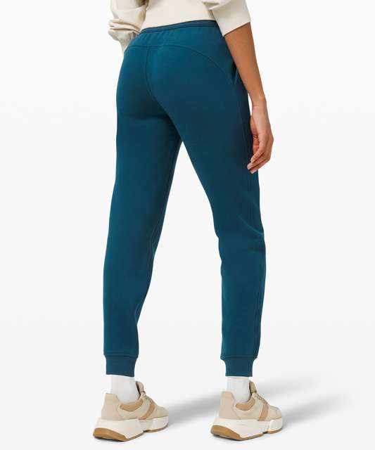 Lululemon Scuba High-Rise Jogger - Smoky Red - lulu fanatics