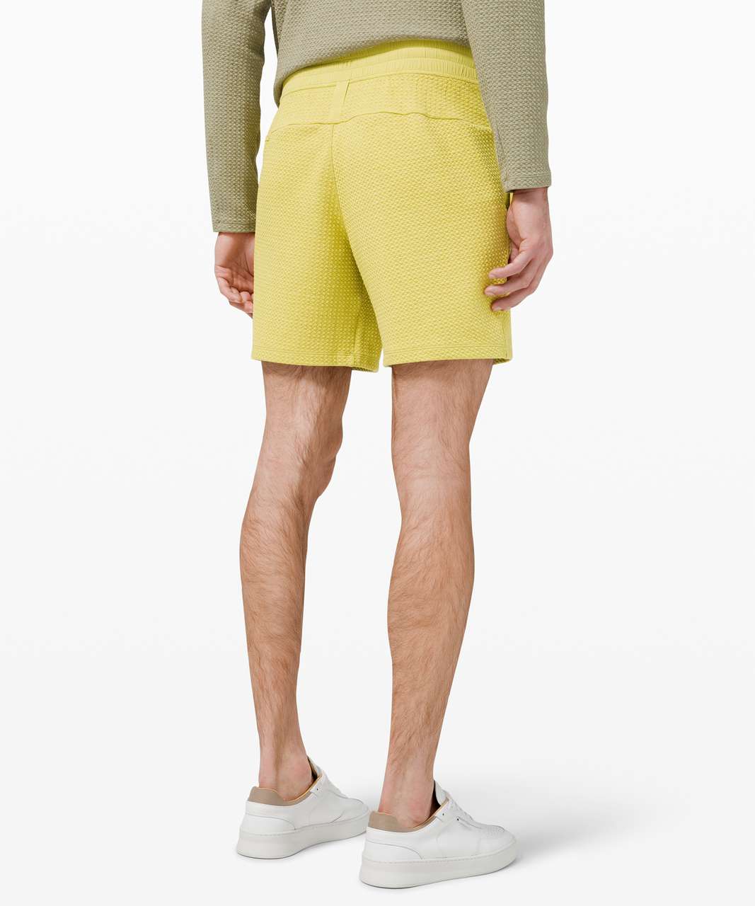 Lululemon At Ease Short 7" - Heathered Yellow Pear / Black