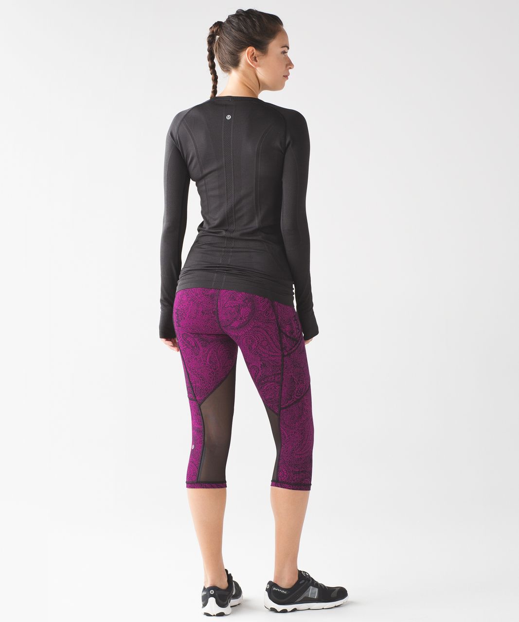 Lululemon Outrun 17 Crop - Antique Paisley Deep Fuschia Black / Black -  lulu fanatics