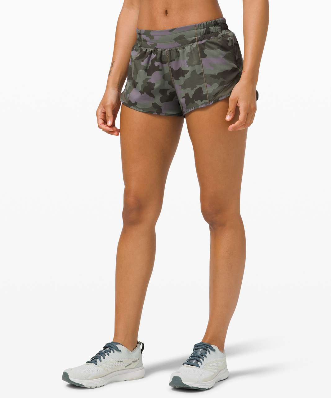 Lululemon Hotty Hot Short II *2.5" - Heritage 365 Camo Dusky Lavender Multi / Army Green