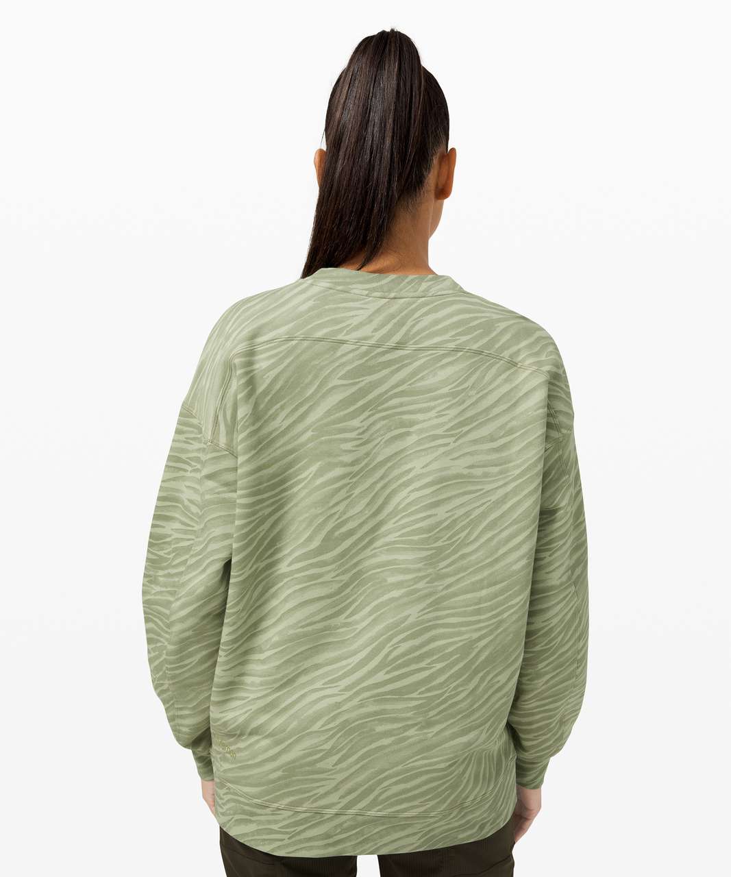 Lululemon Perfectly Oversized Crew - Le Tigre Camo WP Green Fern Multi