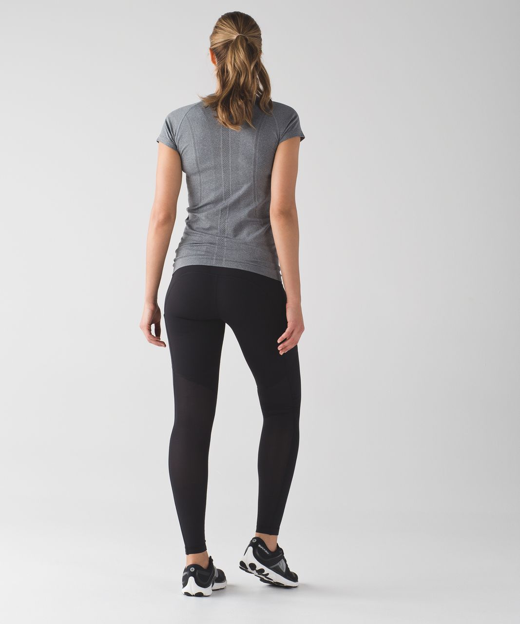 Lululemon Speed Tight V - Black