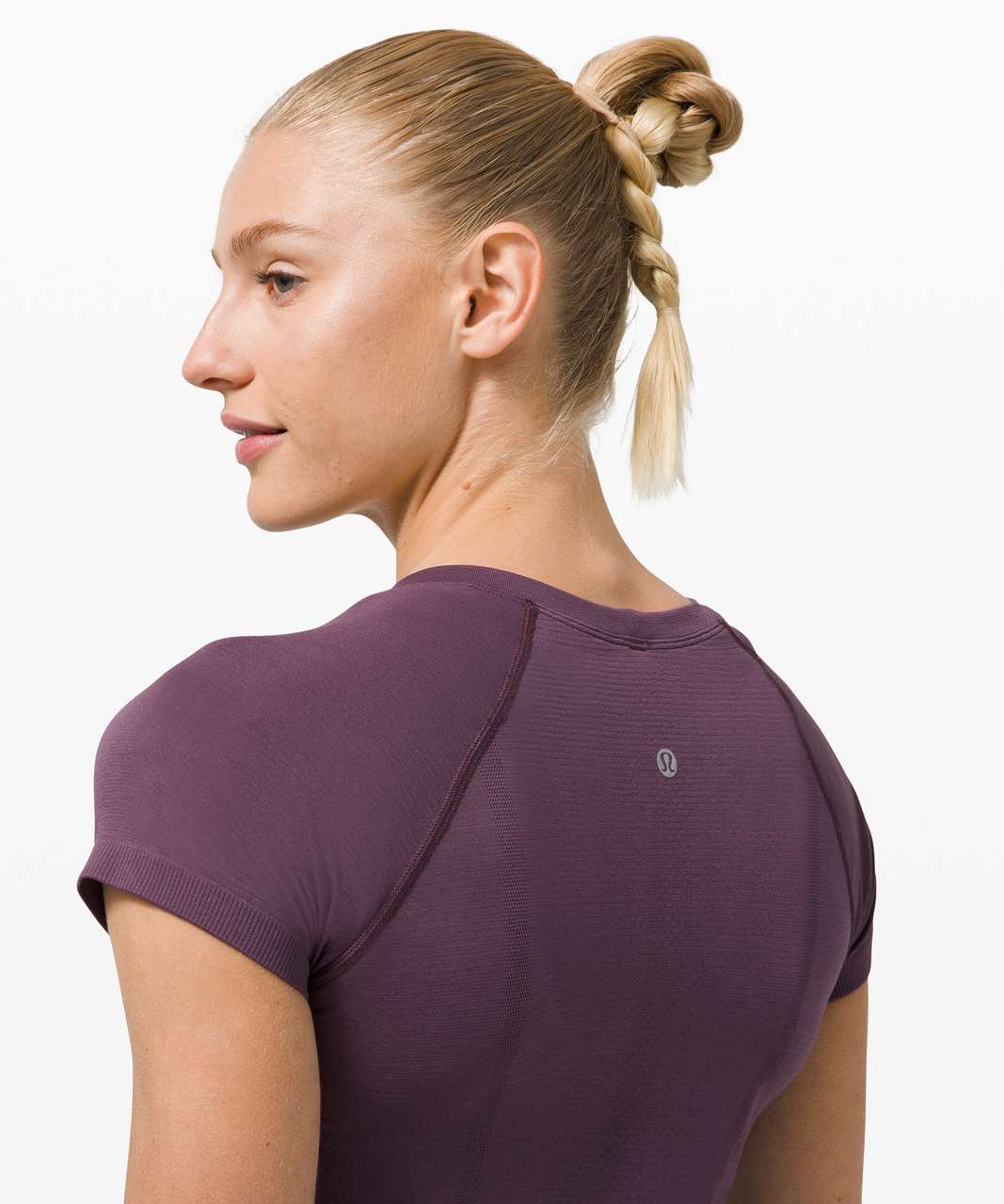 Lululemon Swiftly Tech Short Sleeve 2.0 - Grape Thistle / Grape Thistle