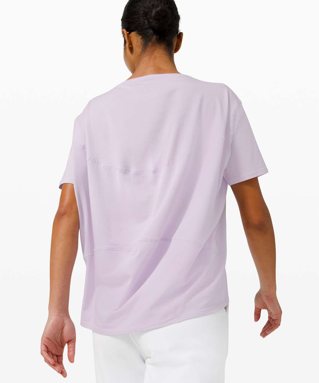 Lululemon Back In Action Short Sleeve - Lavender Dew