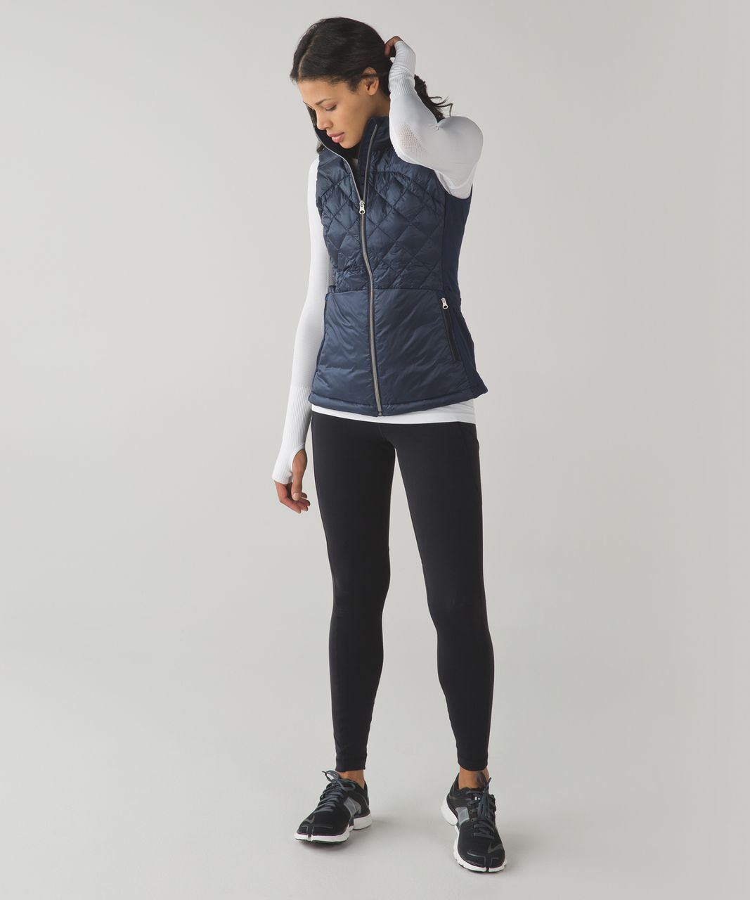 Lululemon Down For A Run Vest - Inkwell