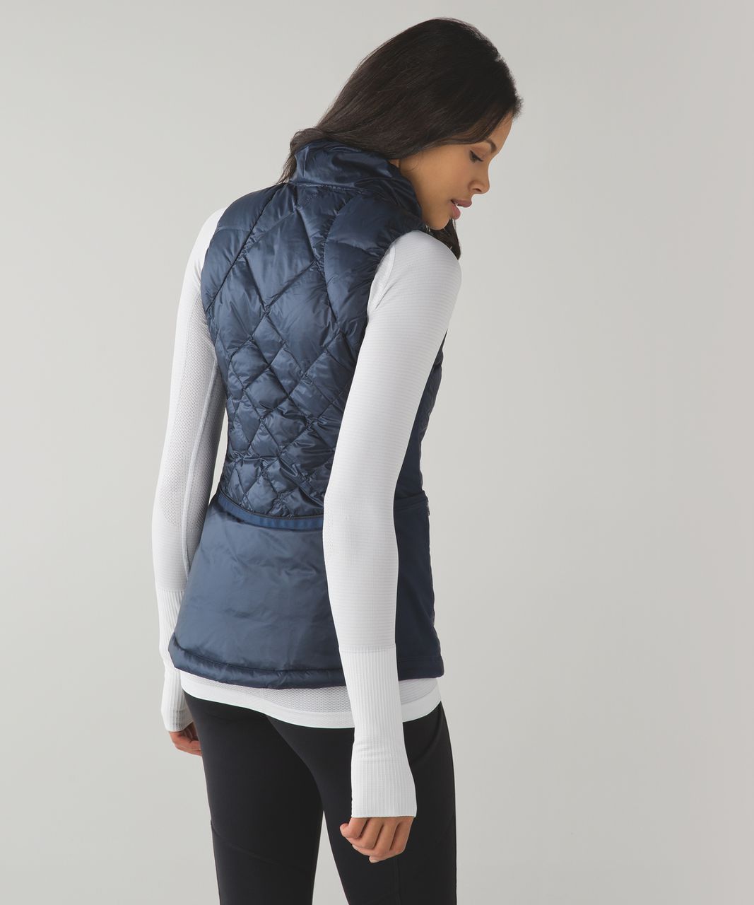 lululemon down for a run vest