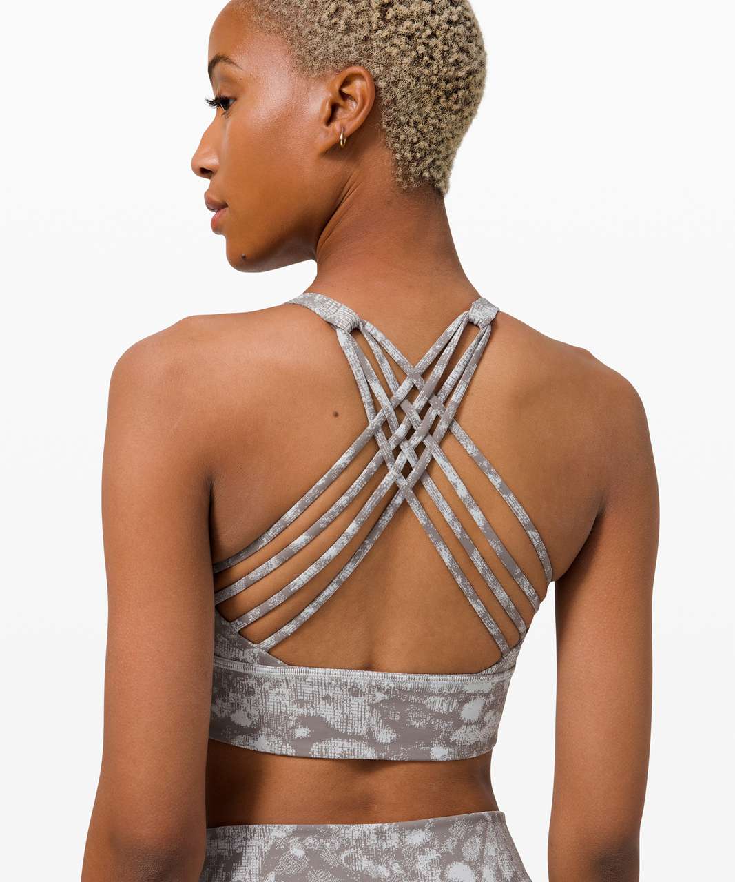 https://storage.googleapis.com/lulu-fanatics/product/62878/1280/lululemon-free-to-be-high-neck-long-line-bra-wild-light-support-a-b-cups-synthesize-jacquard-starlight-grey-fog-048193-346700.jpg