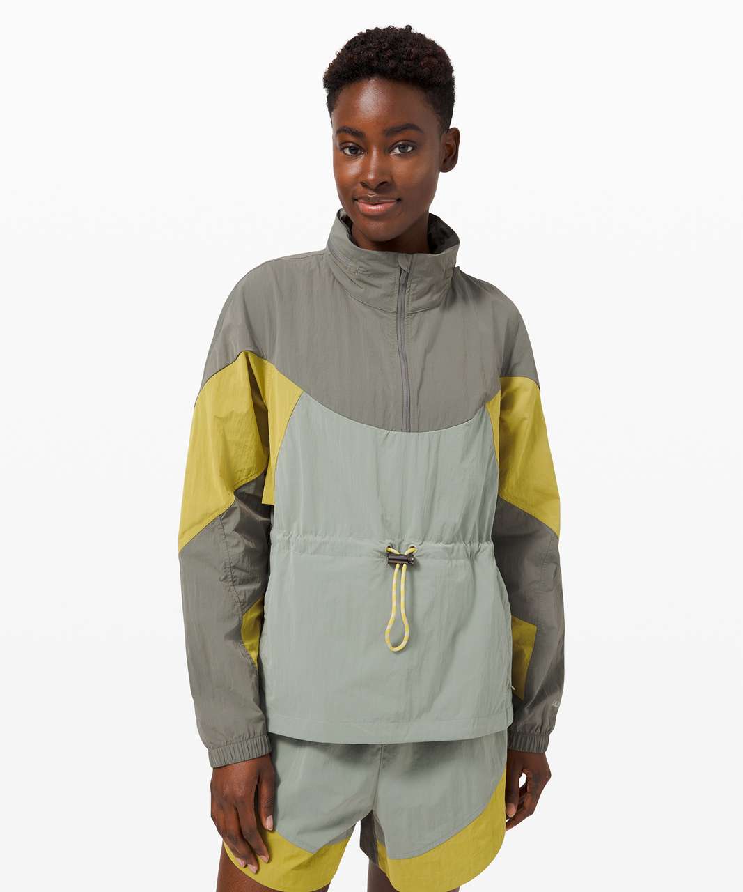 Lululemon Evergreen Anorak - Grey Sage / Yellow Pear / Green Fern