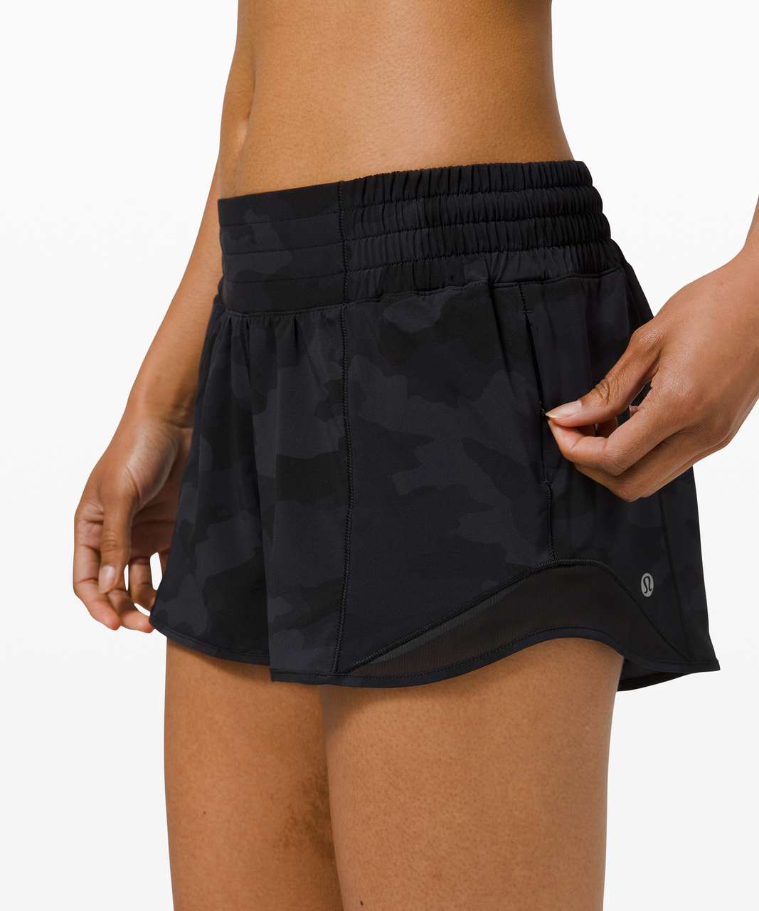 Lululemon Hotty Hot Short II *2.5" - Heritage 365 Camo Deep Coal Multi / Deep Coal