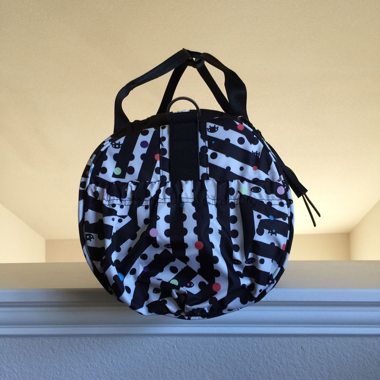 Lululemon Keep On Running Duffel - 2014 Seawheeze - Which Way Sway / Black