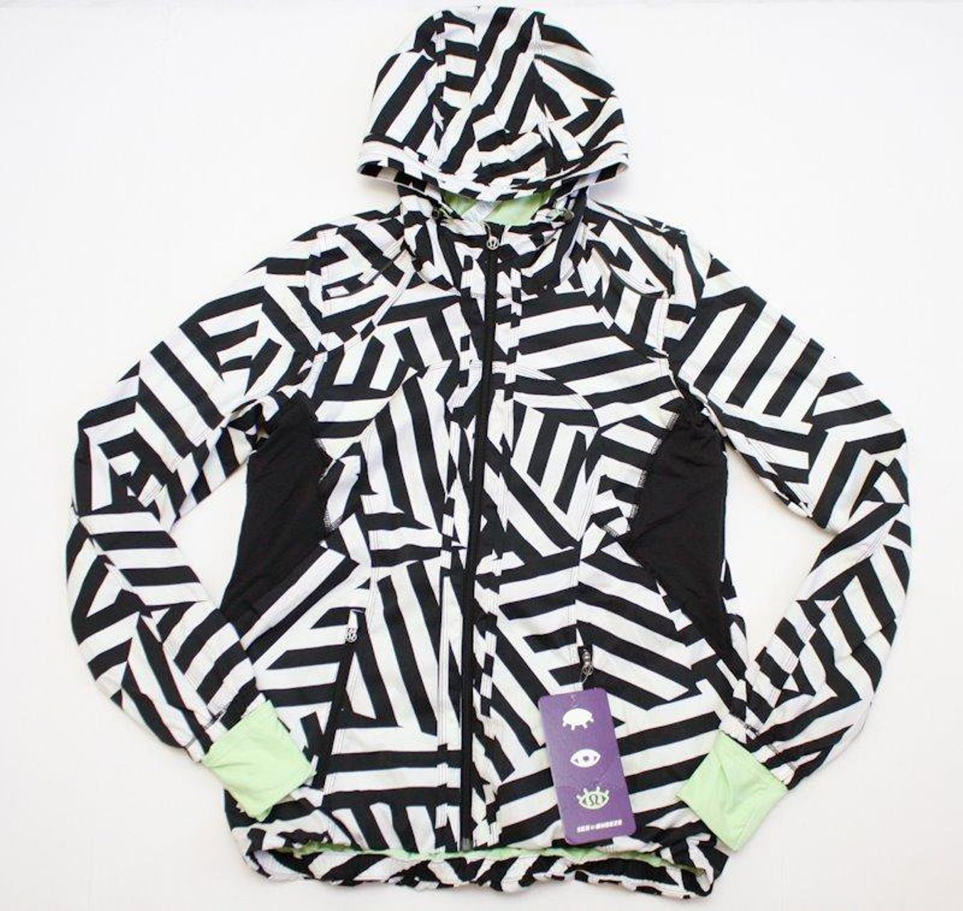 Lululemon Downtime Jacket - 2014 Seawheeze - Which Way Sway / Black