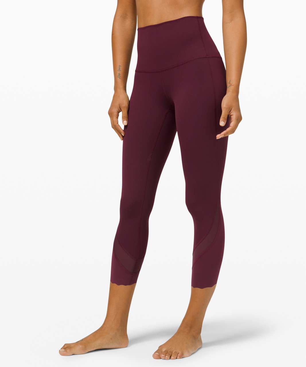 Lululemon Wunder Under High-Rise Crop 23" *Updated Scallop Full-On Luxtreme - Cassis