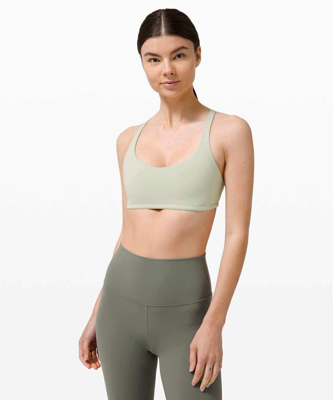 WMTM Score: HN LL Free to Be Wild bra in Rainforest Green, 8 🌲💚 (paired  with Black Crunch WTs, 6) : r/lululemon