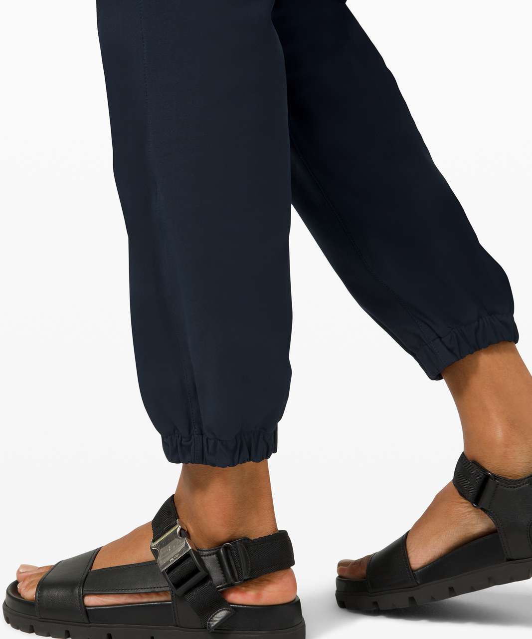 Lululemon Warpstreme™ High-Rise 7/8 Jogger *Online Only - 136700138