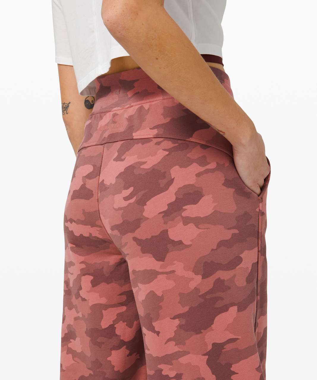 Lululemon Relaxed Fit French Terry Jogger - Heritage 365 Camo Brier Rose Multi