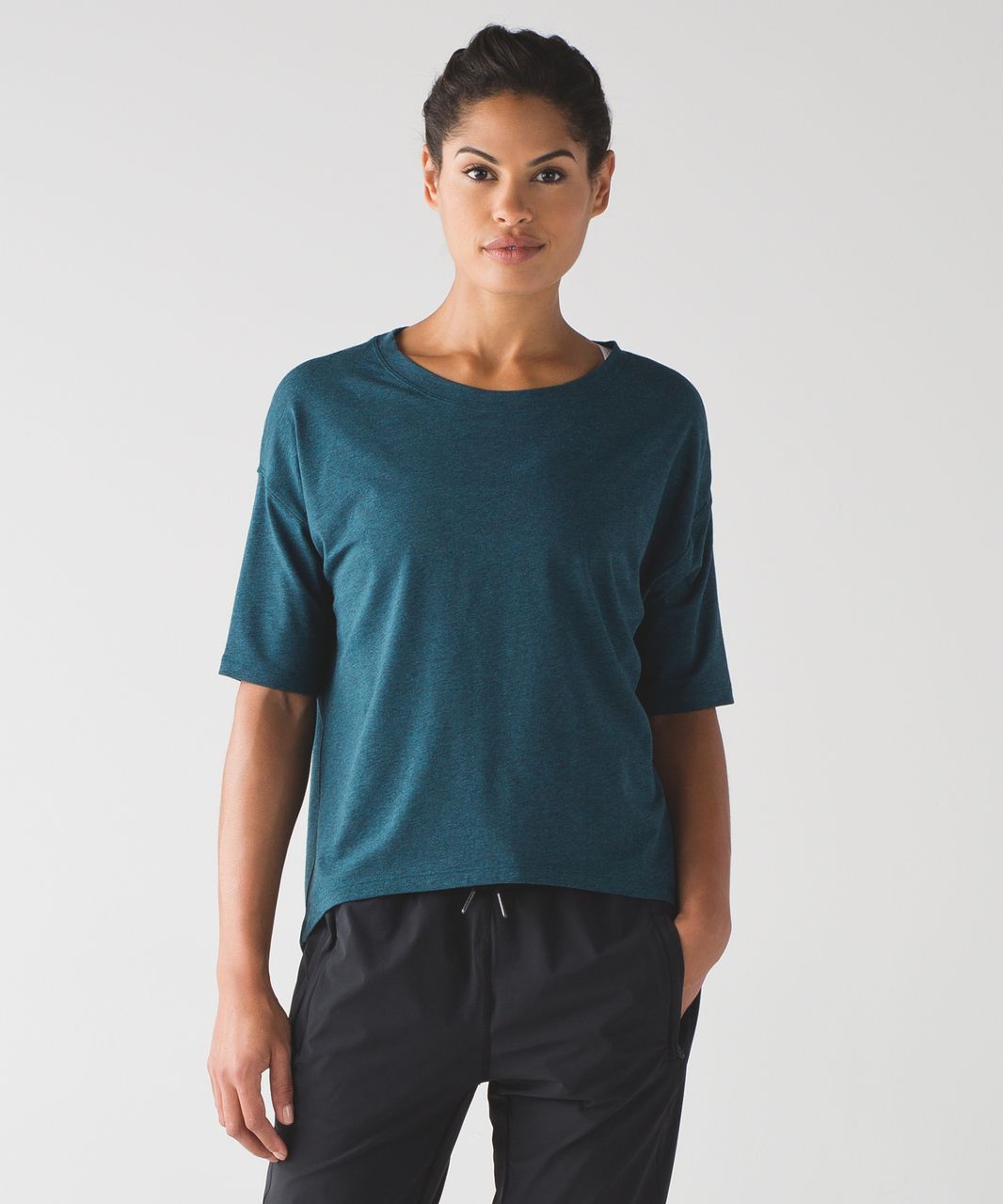 Lululemon Ambleside Crew Short Sleeve - Heathered Alberta Lake