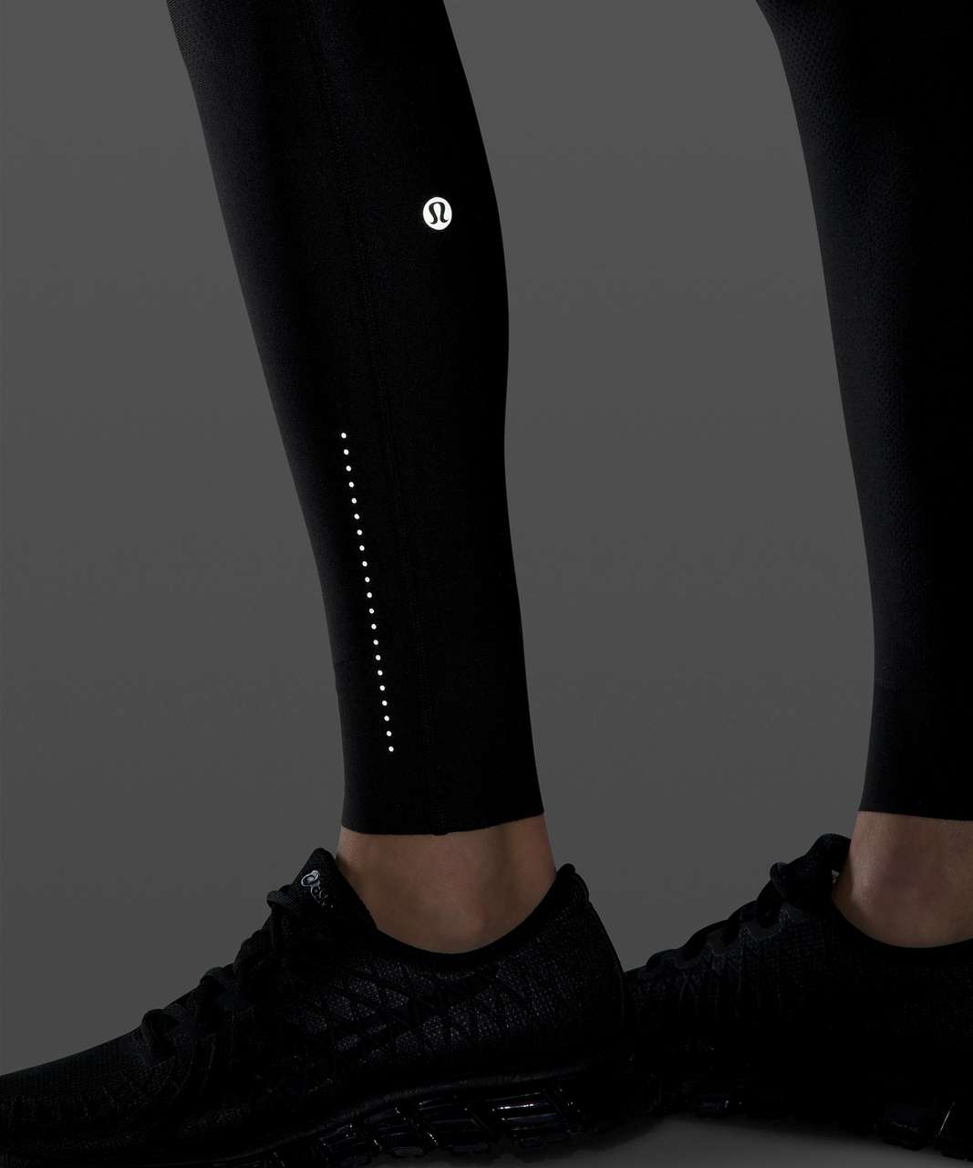 Lululemon Zoned In Tight 27 BLACK Breathability Seamless Reflective  details 2 4