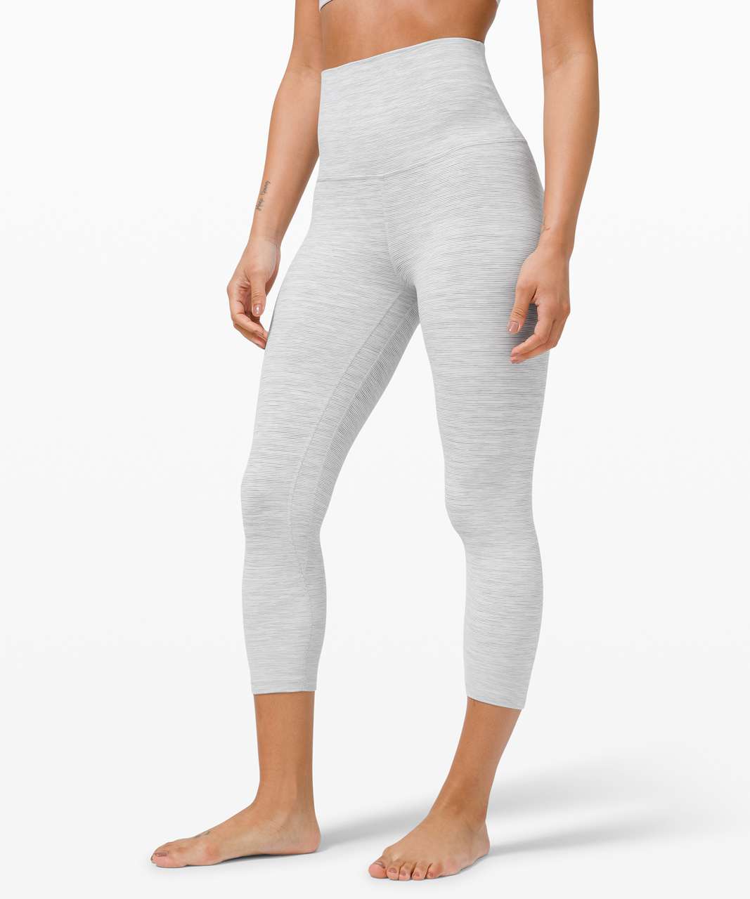 Lululemon GREY SNAKESKIN PRINT SIDE POCKET LEGGINGS- SIZE 4 - $45 - From  Marlyng