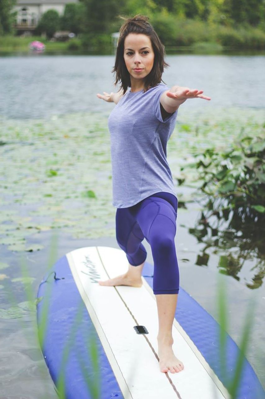 Lululemon Run Around Tee - Heathered Peri Purple