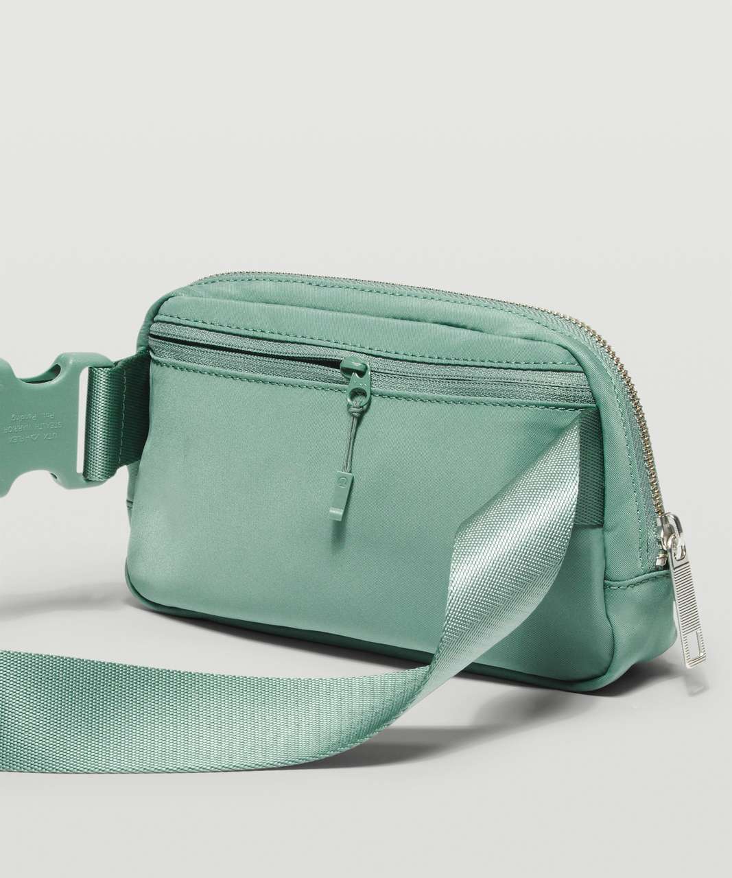 Lululemon Everywhere Belt Bag *1L - Tidewater Teal