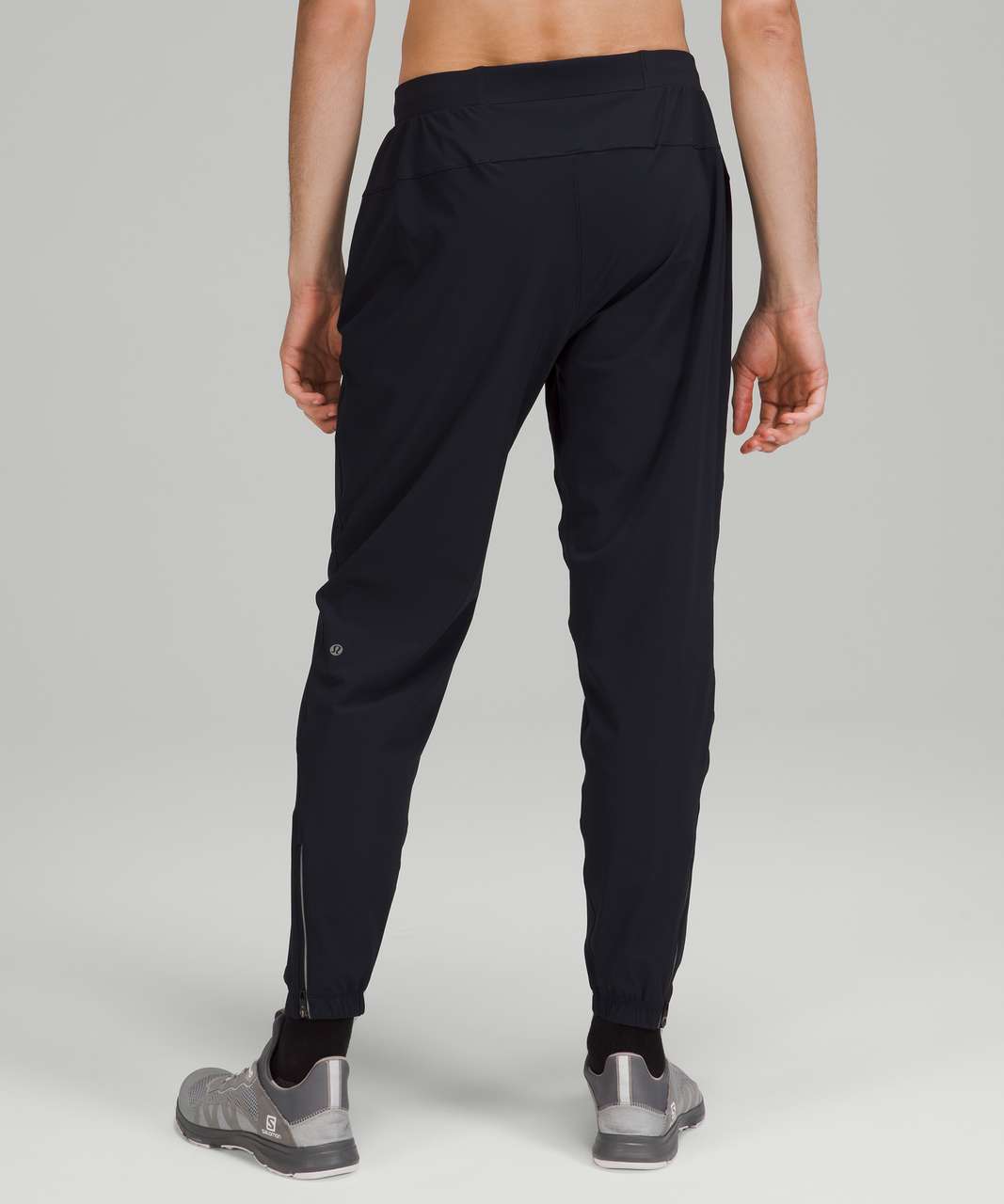 Lululemon Surge 29 Jogger M5398S Zip Reflective Ankles $118 Iron