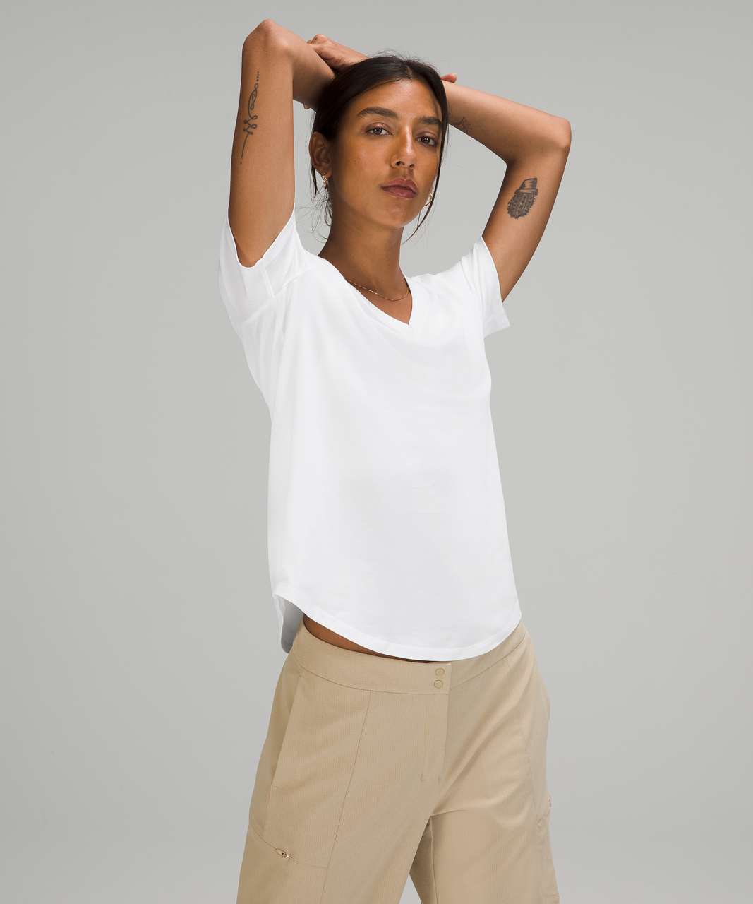Lululemon Love Tee Short Sleeve V-Neck T-Shirt - White (First Release)