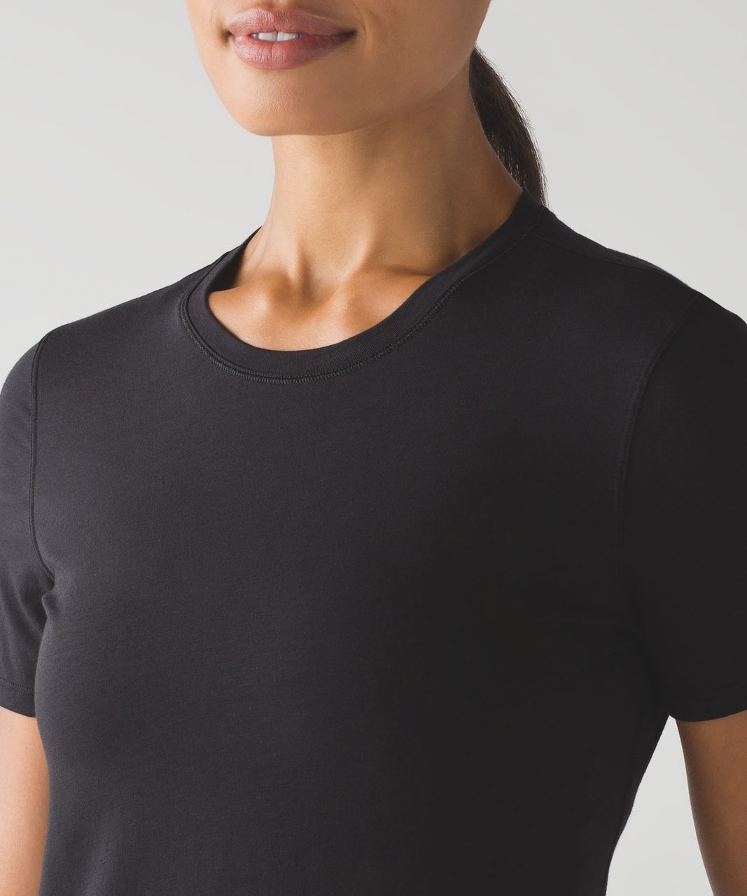 Lululemon Kitsilano Short Sleeve - Black