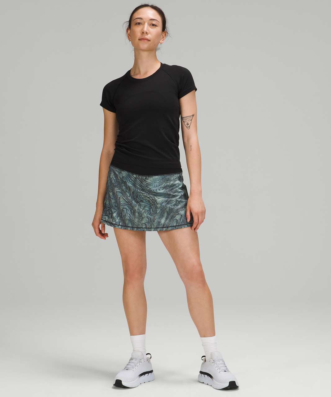 Lululemon Pace Rival Skirt (Tall) *No Panels 15" - Dimensional Icing Blue Multi / Black