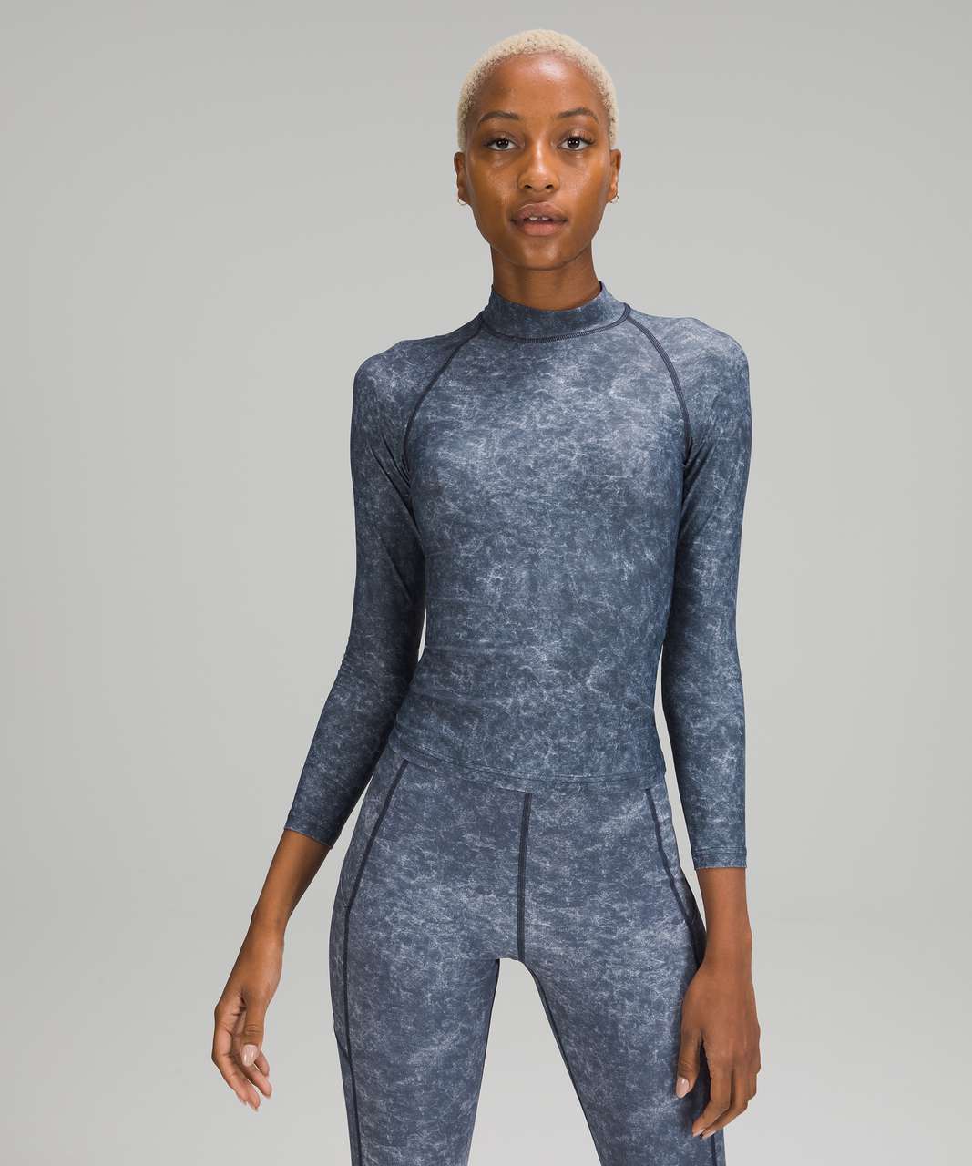 Lululemon Waterside UVP Long-Sleeve Rash Guard - Denim Wash Print Blue Hail Multi