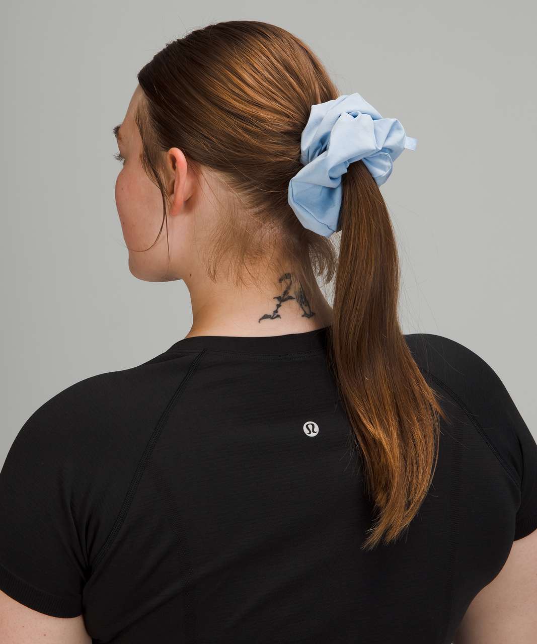 Lululemon Uplifting Oversized Scrunchie - Blue Linen