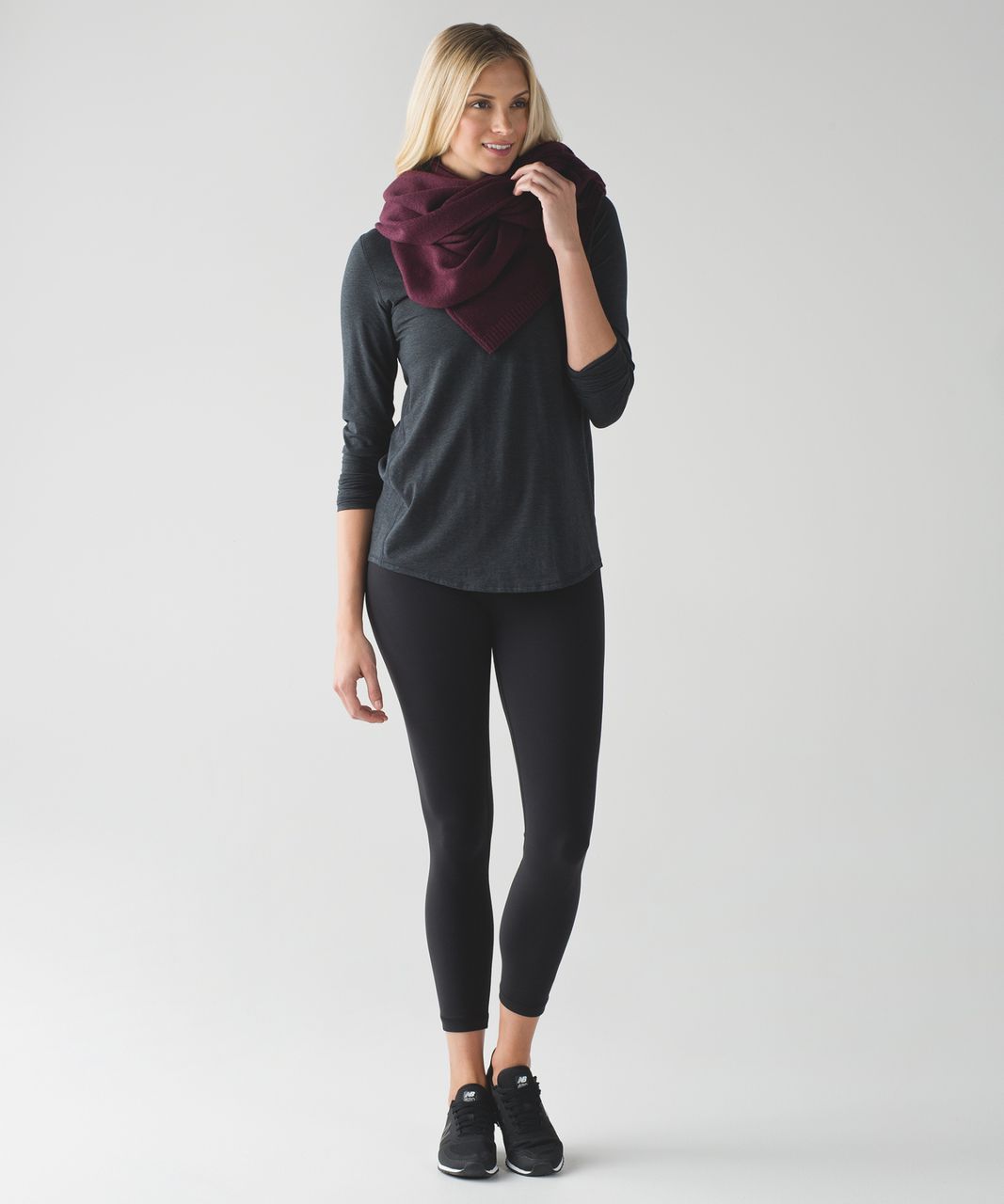 Lululemon Bundle Up Scarf - Heathered Bordeaux Drama